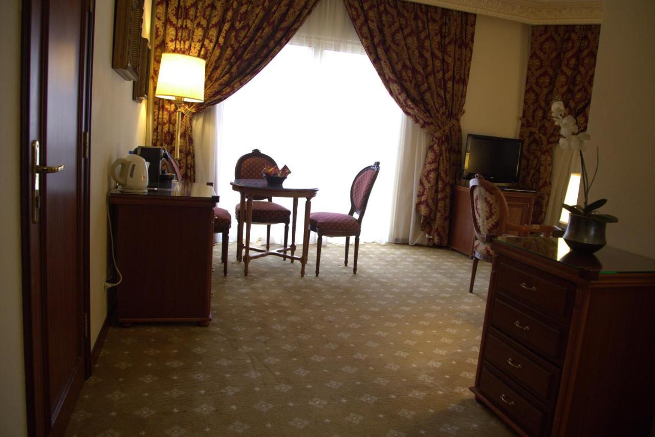 Serenada Golden Palace - Boutique Hotel Bejrut Zewnętrze zdjęcie