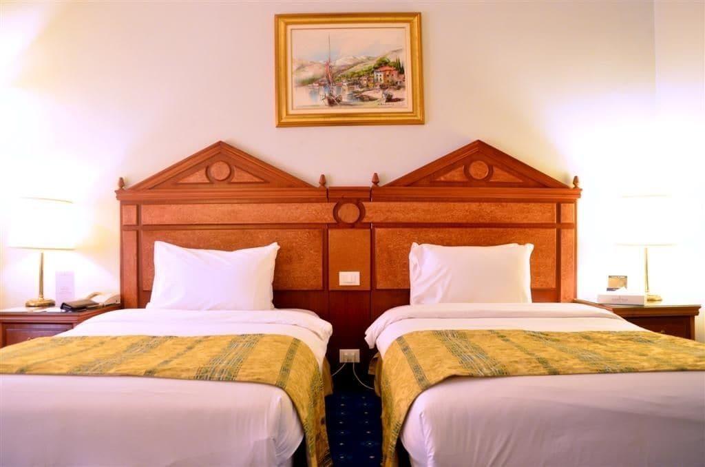 Serenada Golden Palace - Boutique Hotel Bejrut Zewnętrze zdjęcie