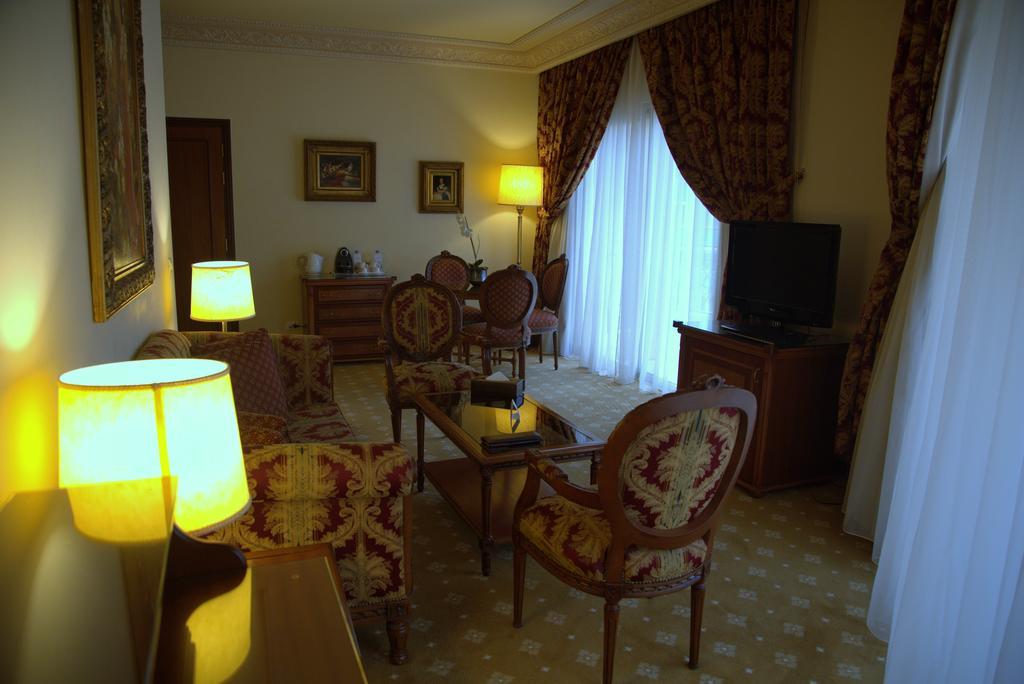 Serenada Golden Palace - Boutique Hotel Bejrut Zewnętrze zdjęcie
